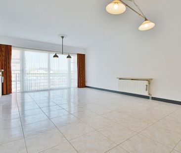 Gezellig appartement in het centrum van Merelbeke - Photo 4