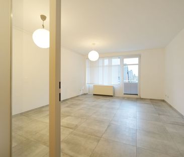 Gemütliche, richtig schicke 2 Zimmerwohnung mit Sonnenbalkon in ruh... - Photo 2