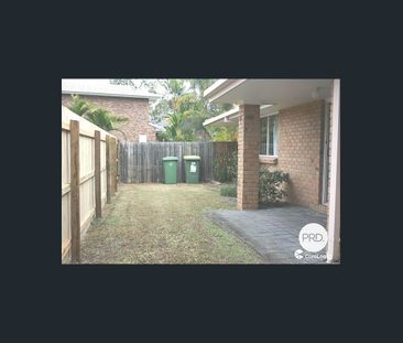 Modern & Low-Maintenance Living in Prime Southport Location - Photo 4