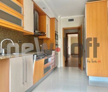 2 room luxury Flat for rent in Monte Estoril, Cascais e Estoril, Ca... - Photo 5