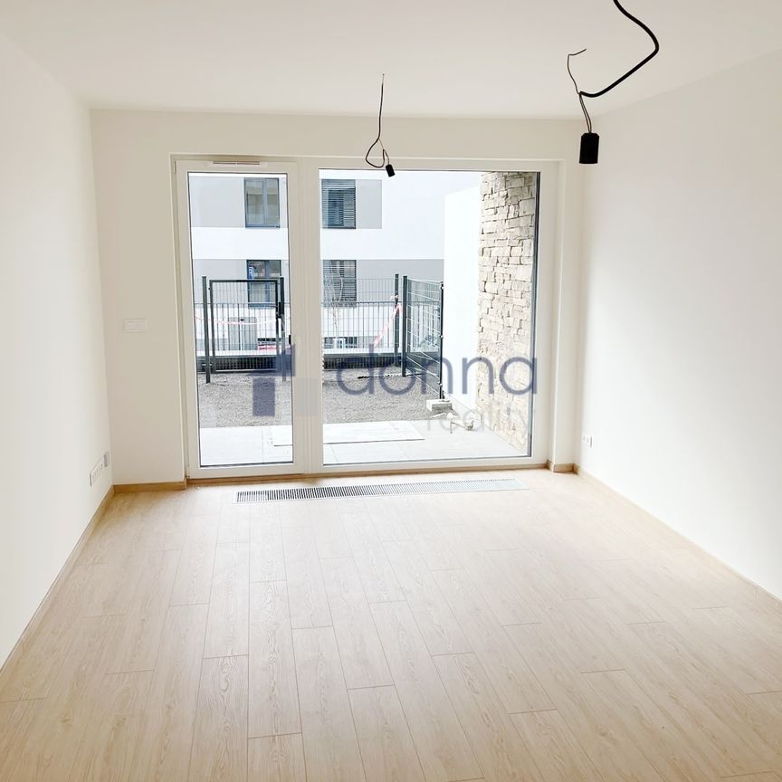 Pronájem bytu 1+kk a garsoniéry 30 m² - Photo 1