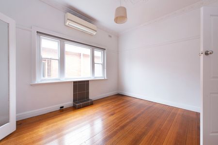 155 Nicholson Street, Brunswick East VIC 3057 - House For Rent | Domain - Photo 3