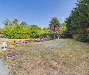 2 bedroom Maisonette in Lowfield Road, Reading - Photo 6