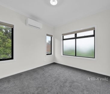 2/18 Albert Street, Mount Waverley - Photo 1