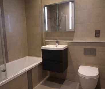 2 bedroom apartment to rent - Photo 6