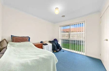 “Spacious Family Home with Modern Comforts in Berwick” - Photo 5