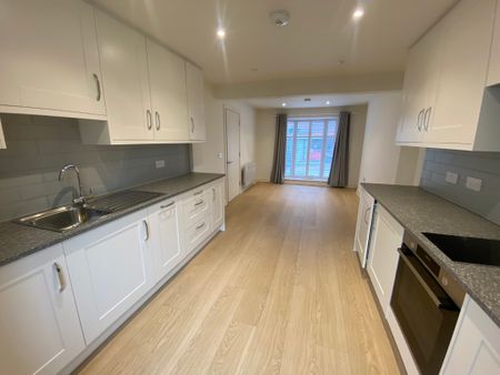 Church Lane Royston - Photo 3