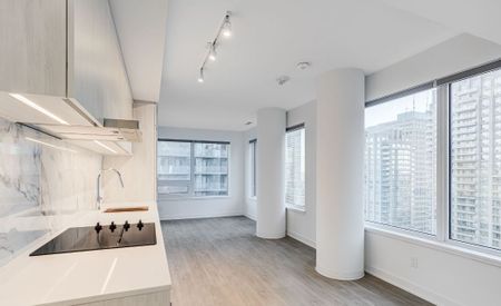 For Lease - 8 Wellesley Street Unit# 1716, Toronto, Ontario - Photo 5