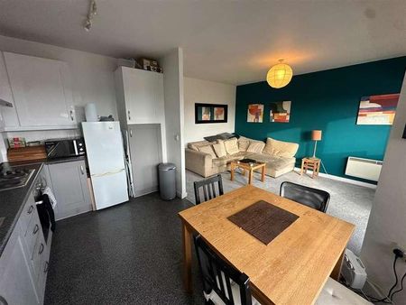 Edith Court, Bedfont, TW14 - Photo 5