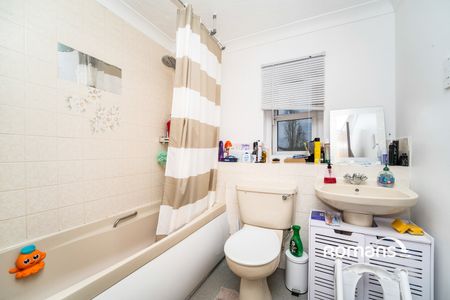 1 bedroom property to rent - Photo 2