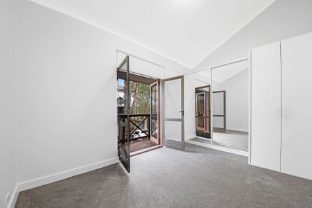 Beautiful 2 Bedroom Townhouse near Centrol - Photo 5