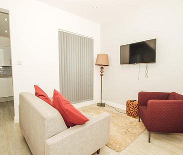 United Kingdom, Gresham Road, TS1 4LT, Middlesbrough - Photo 1