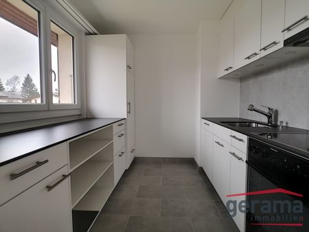 Renovierte 3.5 Zimmer-Wohnung in Tentlingen - Photo 3