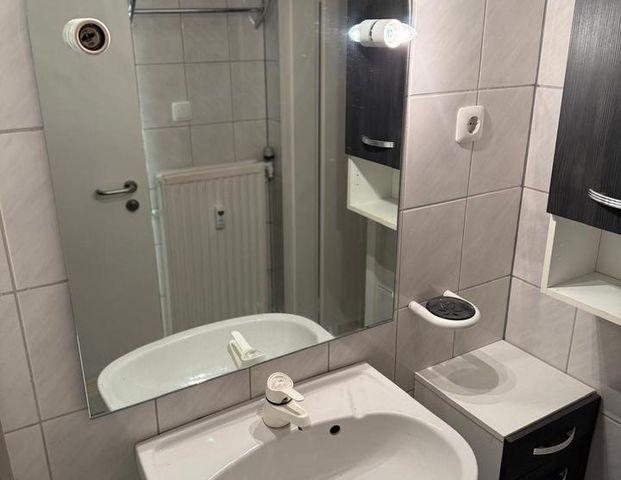 Apartment mit 30qm, super zentral, mit Miniküche - Foto 1