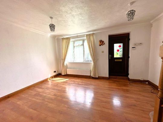 1 bedroom semi-detached house to rent - Photo 1