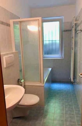 4.5 Zimmer, 90 m², EG - Foto 4