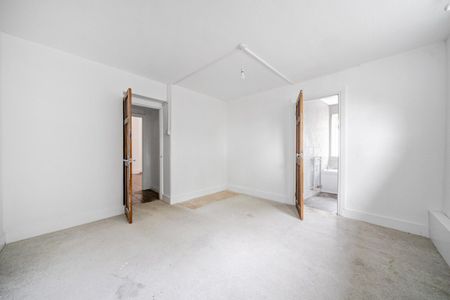 Somertrees Avenue, London, SE12 - Photo 4