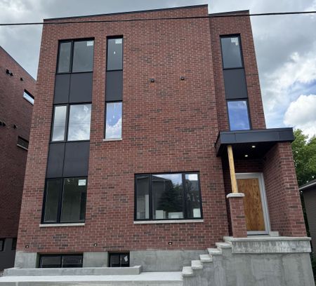 For Lease - 1301 Dorchester Avenue Unit# 6, Carlington - Central Park, Ontario - Photo 4