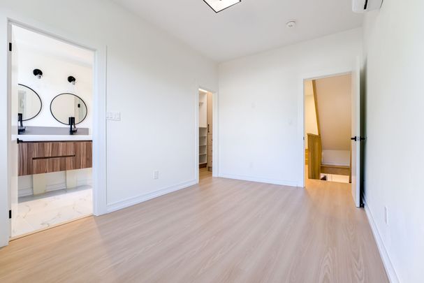 For Lease - 11A Condor Avenue, Toronto, Ontario - Photo 1