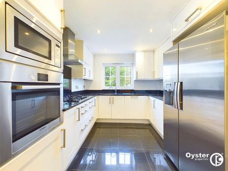 4 bedroom detached house to rent - Photo 4
