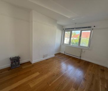 2 bedroom maisonette to rent - Photo 2