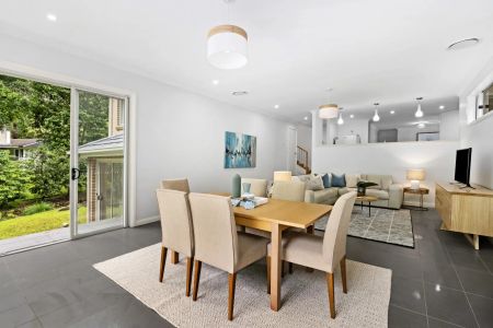 Luxurious Family Home in Turramurra - Photo 4