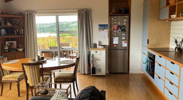 Sunny 3 bedroom long term russell rental - Photo 1