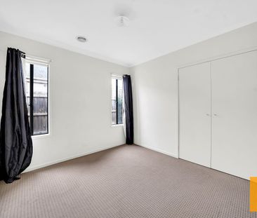 Spacious Family Home - Photo 2