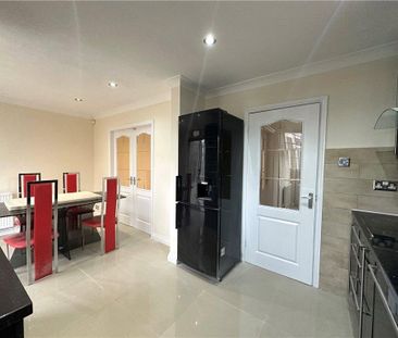 3 bedroom detached house to rent - Photo 4