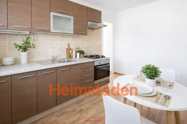 Pronájem bytu 2+1 54 m - Photo 1