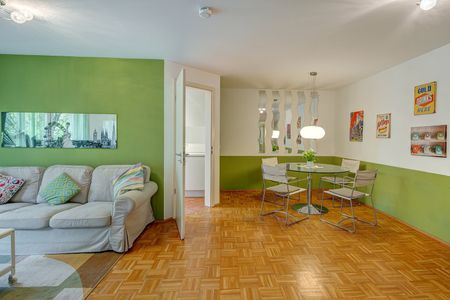 For rent: bright apartment with balcony - Photo 3