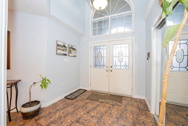 For Lease - 77 Sovereign's Gate, Barrie, Ontario - Photo 1