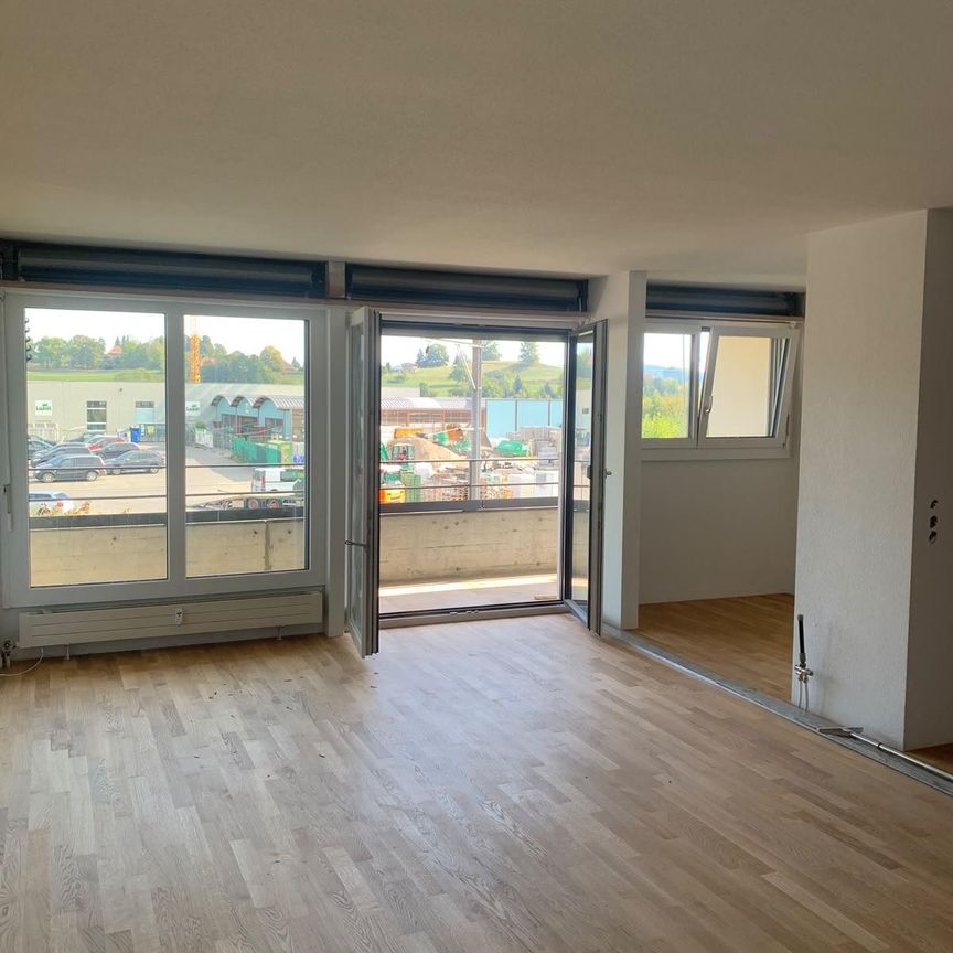 Ihr neues Zuhause wartet: frisch sanierte 3.5 Zimmer - Photo 1