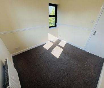 BPC00970 Top Floor Flat, Eastfield Road, Cotham, Bristol - Photo 5