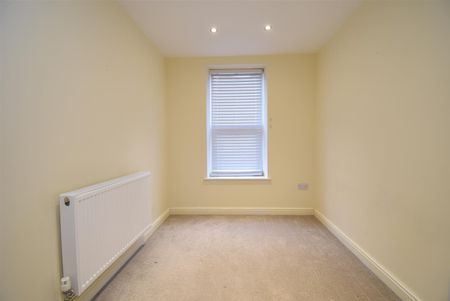 College Grove View, Wakefield - Photo 4