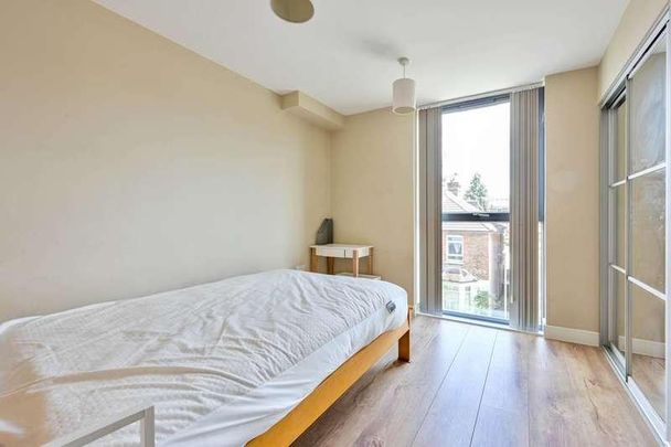 Leapale Lane, Guildford, GU1 - Photo 1