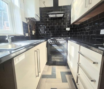 Newstead Grove - Photo 5