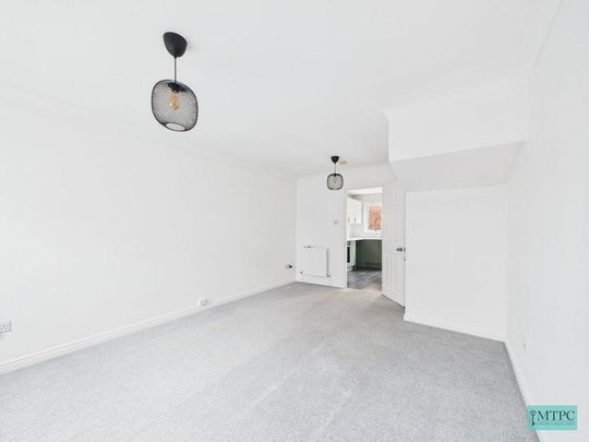 2 bedroom semi-detached house to rent - Photo 1