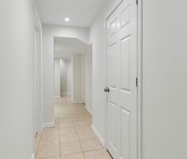 For Lease - 41 Maroon Drive, Richmond Hill, Ontario - Photo 6