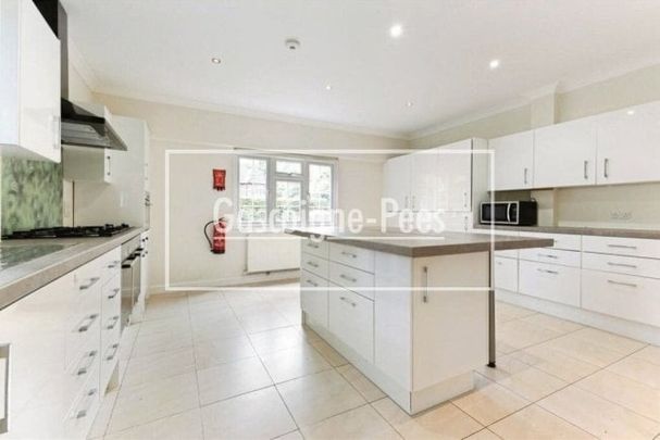 Southfield Place, Weybridge, KT13 - Photo 1
