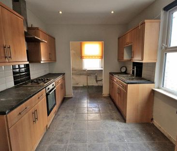 3 bedroom house to rent - Photo 3