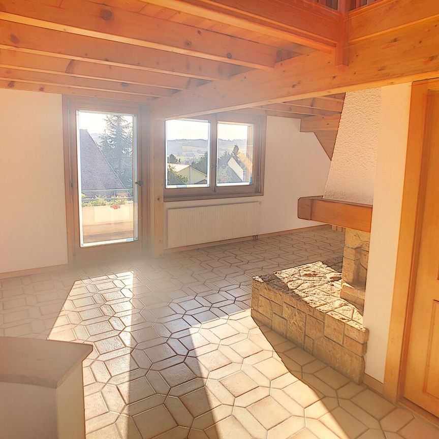 Au coeur de la bourgade d'Oron-la-Ville 5.5 pièces en triplex - Photo 1