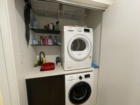 Fully furnished and stylish - Photo 5