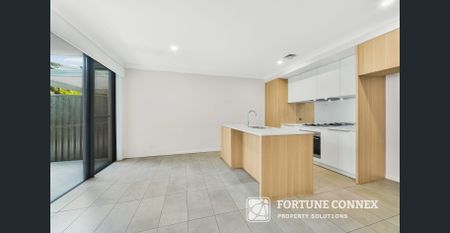 3 Bedroom House Next to shops - Photo 4