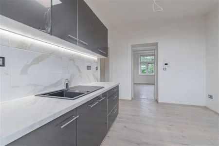 Byt 2+1, cihla, 1.patro - ul. Sokolská, Prostějov - Fotografie 4