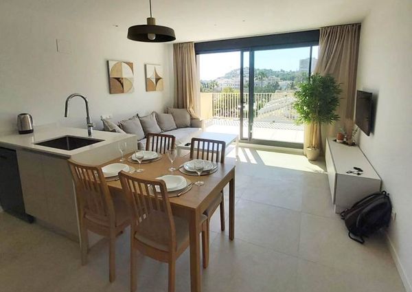 For rent long term NEW and MODERN apartment with 2 bedrooms in Denia