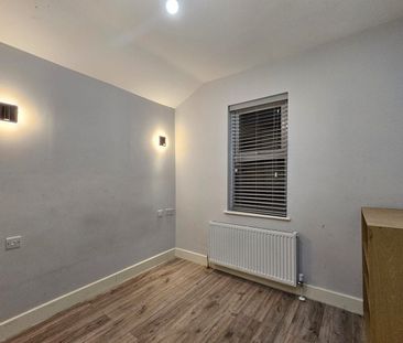 5 Bed Terraced House, Beaconsfield Road, N15 - Photo 3