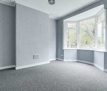 3 Bed Terraced House, St. Stephens Road, NG2 - Photo 2