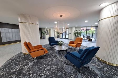 1 Bed Flat, Woden Street, M5 - Photo 3