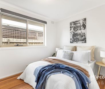 Spacious Family Home - Photo 6